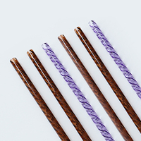 Pailles à boire en spirale brunes et brillantes, fabriquées en matériaux PETG de qualité alimentaire réutilisables, parfaites pour les fêtes et les bars