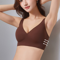 Soutien-gorge sans couture en gel invisible pour femmes, idéal sous les hauts blancs, bretelles réglables, coussinets amovibles, confortable et sans armatures, vente en gros