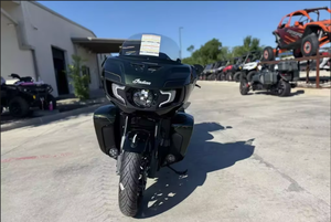 OFFRE PRÊTE À ROULER 2025 – <span class=keywords><strong>Moto</strong></span> Cruiser Indian Motorcycle Pursuit Elite Black Forest Candy à vendre - Product Image 6