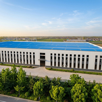 Atelier en structure métallique, entrepôt industriel préfabriqué, bâtiment d'usine, construction modulaire en ossature métallique