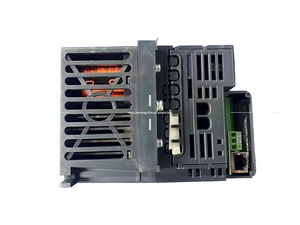 Nuovo Inverter VFD Altivar 320 ATV320U15M2C Originale Trifase 200V-240V <span class=keywords><strong>1</strong></span>.5kW 2HP Azionamento AC Compatto - Product Image 5
