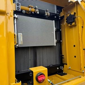 Excavatrice d'occasion jaune 320GX, modèle 2022, poids opérationnel 20 tonnes, capacité de la benne 1,0 m³, équipement de construction lourd - Product Image 6