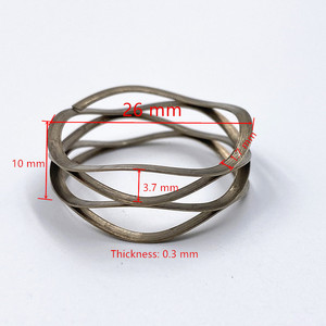 Fournisseur de ressorts hélicoïdaux industriels multi-tours à extrémités plates, ressorts de compression en acier inoxydable à fentes plates, 90 lb - Product Image 3