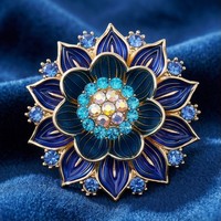 Pin Bros Bunga Teratai Biru Bertabur Berlian Retro
