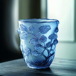 Jarrón de Cristal Tallado a Mano con Relieve de Hojas para Decoración del Hogar - Product Image 3