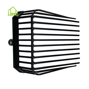 Hochwertiger lila Kunststoff-Pitch-Gabel kopf für die stabile Reinigung von Pferden - Product Image 5