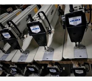 <span class=keywords><strong>Vendita</strong></span> calda usata JUKIs 5550 macchine da cucire a punto annodato Flatbed ad ago singolo industriale <span class=keywords><strong>in</strong></span> <span class=keywords><strong>vendita</strong></span> - Product Image 4