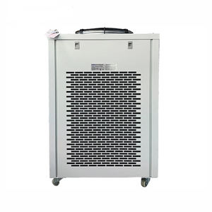 ชุดทำความเย็นอุต<span class=keywords><strong>ส</strong></span>าหกรรมแบบกำหนดเอง 3 ตัน 5 ตัน 2 แรงม้า 5 แรงม้า พร้อมถังเก็บ<span class=keywords><strong>น้ำ</strong></span>แบบระบายความร้อนด้วยอากาศ - Product Image 5