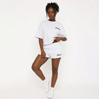 Ensemble deux pièces d'été pour femme avec logo personnalisé : T-shirt ample et short de survêtement assorti – Tenue décontractée streetwear et loungewear
