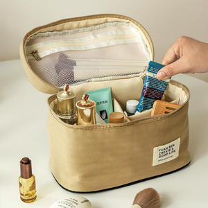 Bolsa de Aseo Yuan Ben Color Caqui, Rectangular, Impermeable, de Gran Capacidad, para Viajes y Maquillaje - Product Image 1