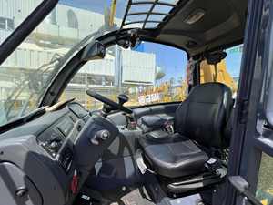 Chariot télescopique XC6-3007V, capacité de 3 tonnes, portée de 7 m, moteur Deutz puissant, chariot élévateur télescopique compact 4x4 multifonction prêt à l'emploi - Product Image 3