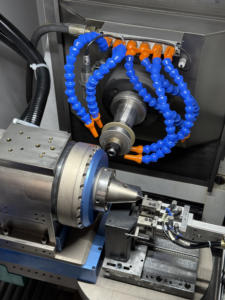 آلة طحن CNC خماسية المحاور عالية الدقة جديدة طراز GM100-5CNC-A/D لإنتاج أدوات طب الأسنان بسرعة دوران 12000 دورة في الدقيقة وقوة 4.5 كيلوواط/7.5 كيلوواط - Product Image 6