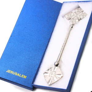 Croix en métal argenté à tenir à la main, souvenir avec boîte bleue, style rétro, cadeau de collection pour décorations religieuses - Product Image 4