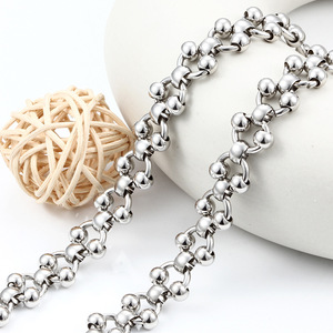 Chaîne en acier inoxydable à maillons en O superposés de 14 mm de large avec des maillons à billes rondes |   Bobine pour la fabrication de bijoux et de sacs - Product Image 1