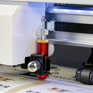 Trung Quốc Quảng Cáo Sticker Decal PVC Cắt Giá Rẻ Vinyl Cutter Mini Máy Tính Để Bàn Vinyl Decal - Product Image 6