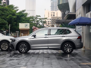 2023 per <span class=keywords><strong>Volkswagen</strong></span> per Tiguan L Luxury Edition SUV ibrido Plug-in 5 porte 5 posti con tecnologia PHEV 430 - Product Image 5