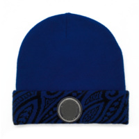 Chapeau en tricot unisexe avec logo en cuir personnalisé, accessoire confortable pour l'hiver, pour femmes et hommes