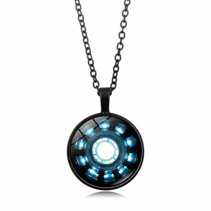 Collar de Iron Man de Última Moda con Gema del Tiempo, Colgante de Cristal con Forma de Cúpula de Tony <span class=keywords><strong>Stark</strong></span> en Cadena, Hecho Principalmente de Aleación - Product Image 6