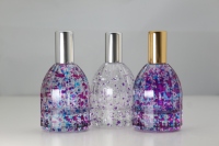 Flacon de parfum avec logo personnalisé 50cl Flacon vaporisateur en verre ambré violet Flacon de parfum en forme de cœur