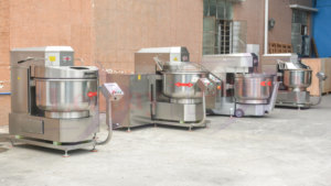 Nhà Máy Bán buôn 320L công nghiệp bánh mì xoắn ốc kneader Máy 125kg tự động Heavy-Duty thủy lực nghiêng xoắn ốc bột trộn - Product Image 5