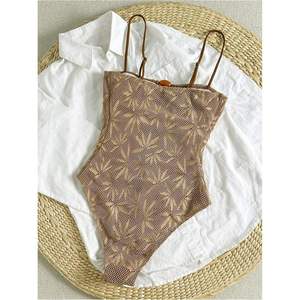 Maillot de bain une pièce personnalisé pour femme, coupe halter, découpes, échancré, extensible, idéal pour les vacances - Product Image 1