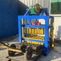 Machine efficace et pratique de fabrication de blocs Gebo pour faire des trous carrés Machines de ponte de blocs de béton en brique