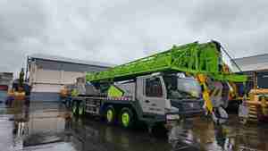 ZoomLion ZTC550V 43m Telescopic Boom Lift Mobile <span class=keywords><strong>Crane</strong></span> Truck Bekas Tahun 2023 Mesin Efisiensi Tinggi Garansi 6 Bulan 25-80 Ton - Product Image 2