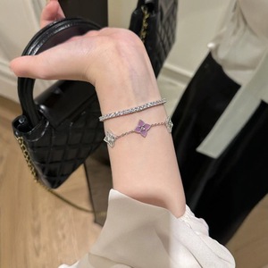 สร้อยข้อมือรูปดอกไม้สีม่วง โลหะผสมสังกะสี ประดับด้วยกรงเล็บ เครื่องประดับสำหรับงานปาร์ตี้ เครื่องประดับแฟชั่นสำหรับผู้หญิง - Product Image 2
