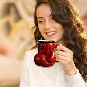 Taza <span class=keywords><strong>de</strong></span> <span class=keywords><strong>Boxeo</strong></span> Única Hecha a Mano, Tazas <span class=keywords><strong>de</strong></span> Café Rojas <span class=keywords><strong>con</strong></span> Forma <span class=keywords><strong>de</strong></span> <span class=keywords><strong>Guantes</strong></span> <span class=keywords><strong>de</strong></span> <span class=keywords><strong>Boxeo</strong></span> 3D, Tazas <span class=keywords><strong>de</strong></span> Té Divertidas y Novedosas para Entusiastas del Deporte - Product Image 3