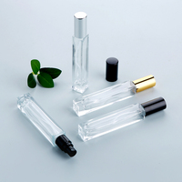 Flacon pulvérisateur de parfum en verre épais de 10 ml, étanche, avec capuchon pulvérisateur, atomiseur à fine brume, rechargeable, portable, flacon de voyage, logo personnalisé