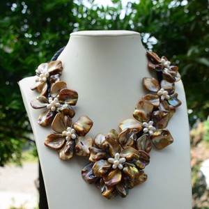 Collar con colgante de concha, Concha mediterránea de collar de metal, collar de Cerdeña - Product Image 2