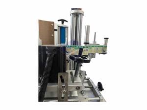 Applicateur d'étiquettes automatique à grande vitesse pour emballages - Product Image 4