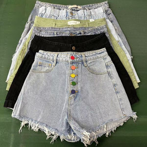 Vêtements d'été pour femmes d'occasion en gros Shorts pour femmes de seconde main Balles de grade 1 vêtements pour femmes en gros - Product Image 5