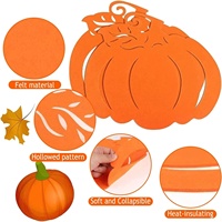 Napperons modernes d'automne résistants à la chaleur en feutre, motif feuilles d'érable et citrouilles, pour la décoration de table de Thanksgiving et des fêtes de récolte d'automne