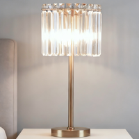Lampe de table en cristal de luxe E14, lampe de chevet pour chambre à coucher, lampe de bureau décorative minimaliste moderne pour salon