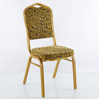 Chaise de banquet rouge de haute qualité pour hôtel, restaurant, mariage en intérieur