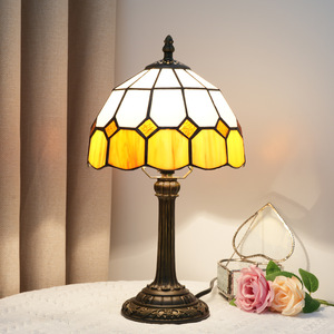 Lampada da Tavolo Elettrica <span class=keywords><strong>Tiffany</strong></span> AC E26 LED Dimmerabile, Stile Barocco Classico Europeo, Paralume a Cupola Viola, Design per Sala Studio - Product Image 2