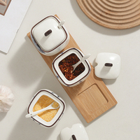 Accessoires de cuisine en céramique à rayures de style japonais créatif, avec couvercle en bois, salière, pot à épices, rangement pour épices