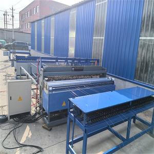 Chất lượng tốt <span class=keywords><strong>Wire</strong></span> <span class=keywords><strong>Mesh</strong></span> Máy hàn <span class=keywords><strong>Wire</strong></span> <span class=keywords><strong>Mesh</strong></span> Net Máy làm nhà sản xuất - Product Image 2