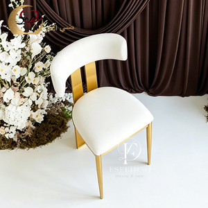 Sillas de Boda de Lujo de Acero Inoxidable Dorado para Salón de Banquetes de Boda en Dubái, Diseño Moderno para Eventos al Aire Libre y en Apartamentos - Product Image 3