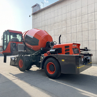 Camion malaxeur à béton autochargeur 4x4 Euro 5 de 4,0 m³ avec plaque anti-usure pour chantier