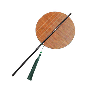 Abanico de seda de bambú pintado a mano, estilo tradicional chino, accesorio refrescante para Hanfu - Product Image 5