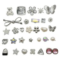 Accessoires de bijouterie en résine en forme de cœur, motif ours fleuri, série Argent, petit style spirale, breloques pour sabots, décorations de chaussures style Croc