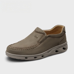Mocassins à semelle épaisse, légers et respirants pour femmes, nouvelle collection automne 2026, en cuir microfibre, chaussures pour mères toutes saisons - Product Image 1