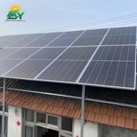 Système de montage solaire pour toitures en tuiles céramiques pour projets photovoltaïques commerciaux et industriels, structure modulaire en aluminium anodisé réglable