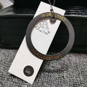 Etiqueta Colgante <span class=keywords><strong>para</strong></span> Collar de Perro Personalizada al Mejor Precio, Etiqueta Colgante <span class=keywords><strong>para</strong></span> <span class=keywords><strong>Ropa</strong></span> de Papel Negro con Acabado Mate y Etiquetas Colgantes <span class=keywords><strong>para</strong></span> <span class=keywords><strong>Ropa</strong></span> - Product Image 1