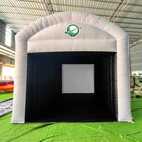 Simulateur de golf gonflable, tente de pratique de golf intérieure/extérieure avec écran de projection pour tous les niveaux (avec projecteur)