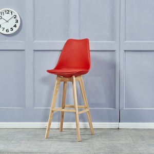Taburete moderno de plástico blanco para bar, silla alta de madera sólida con respaldo alto, para encimera de cocina, mesa de bar, venta al por mayor - Product Image 3