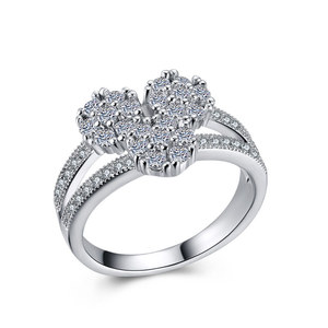 Anello Minimalista da Donna, Lucido e Moderno in Stile Coreano, Elegante Gioiello Regolabile in Lega, Regalo per il Compleanno di Lei - Product Image 1