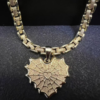Collier Cœur Classique en Forme de Nugget Rollie au Design Cartoon pour Femmes et Hommes - Idéal pour le Dropshipping